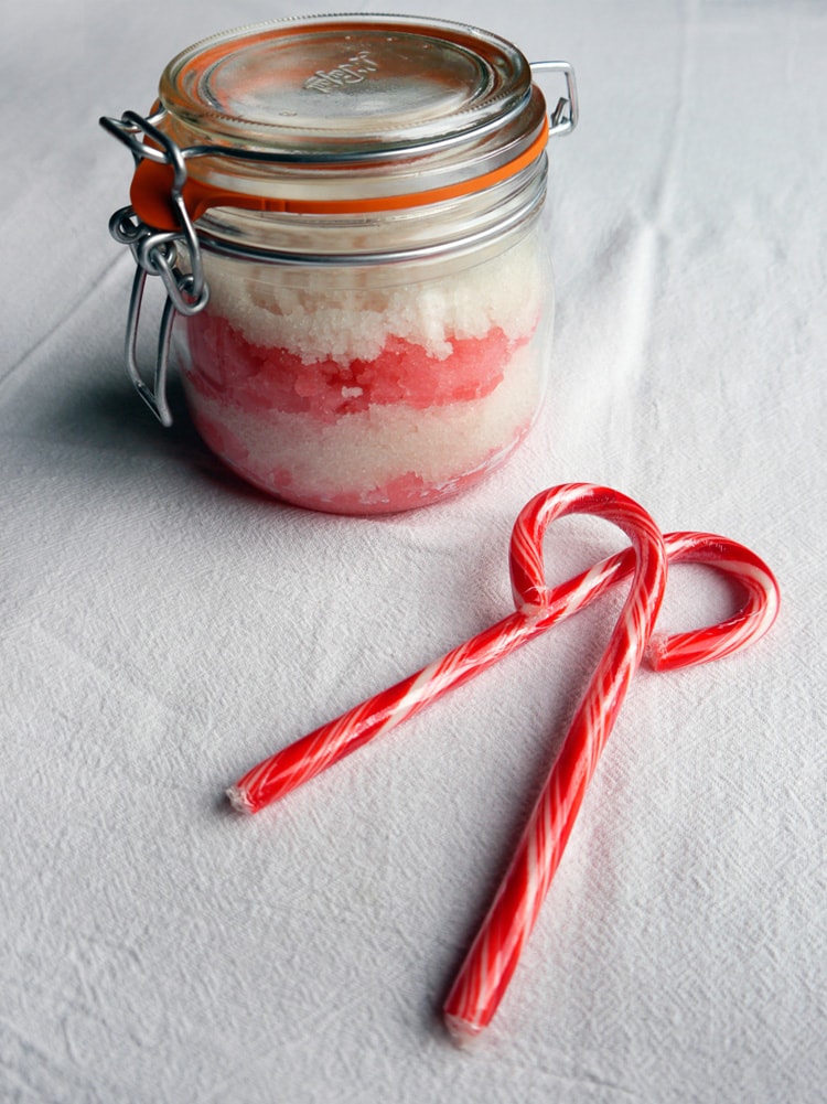 https://www.freutcake.com/wp-content/uploads/2012/12/candy-cane-scrub-3.jpg