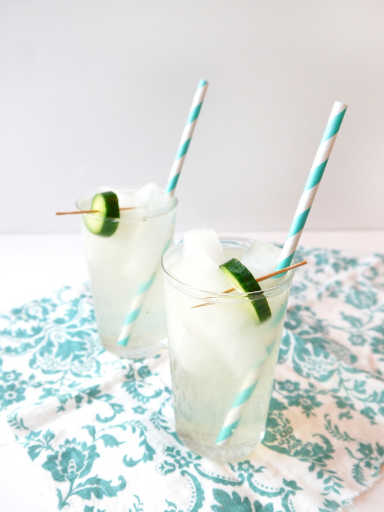 Cucumber-Cooler-Cocktail-Recipe-Freutcake-2