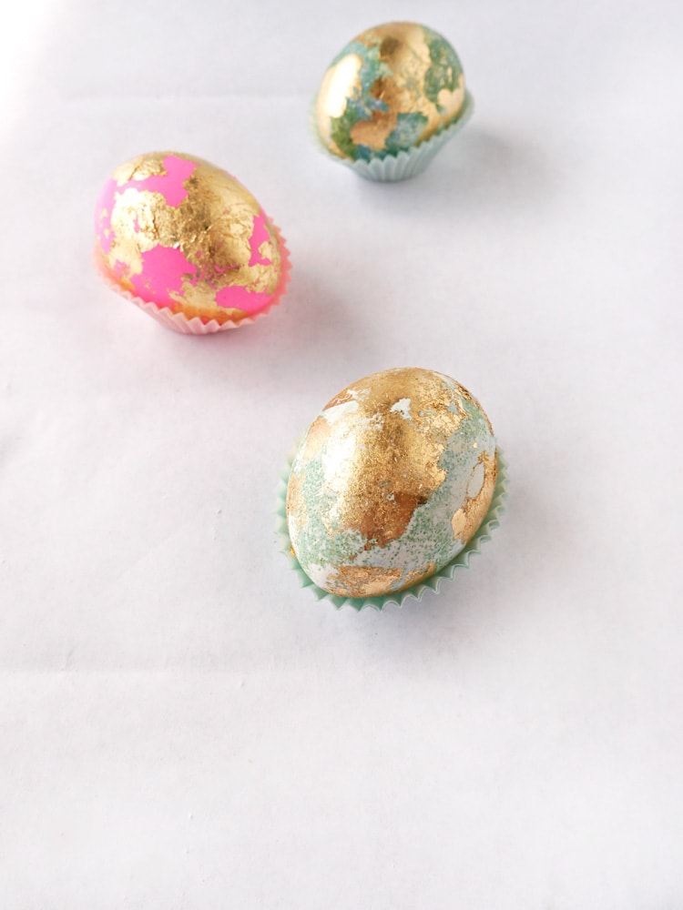 Gold-Leafed-Easter-Eggs-7