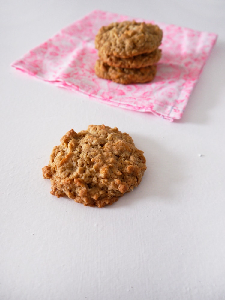 Oatmeal-Butterscotch-Cookie-Recipe-Freutcake-2