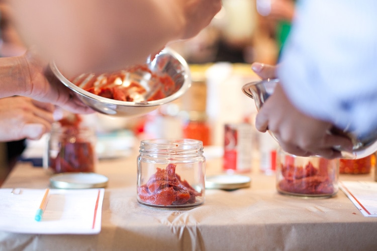 Mustard-Sriracha-&-More-at-Poketo-4