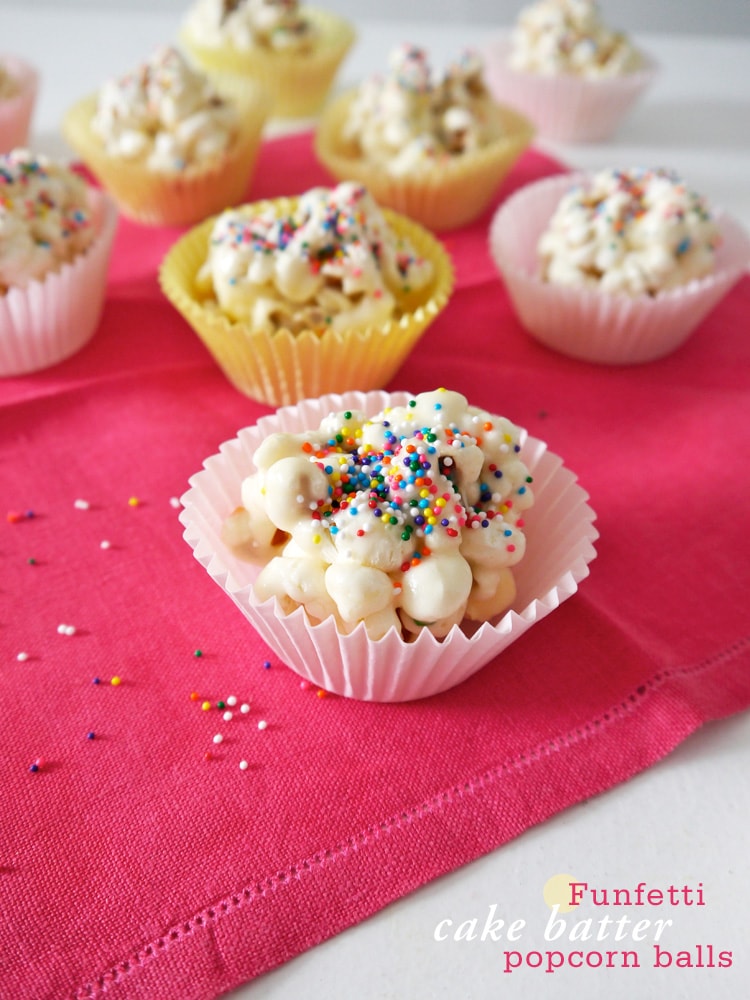 Funfetti-Cake-Batter-Popcorn-Balls