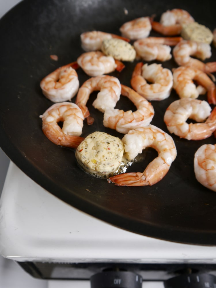 Lemon-Shrimp-with-Garlic-Herbs-&-Orzo-1