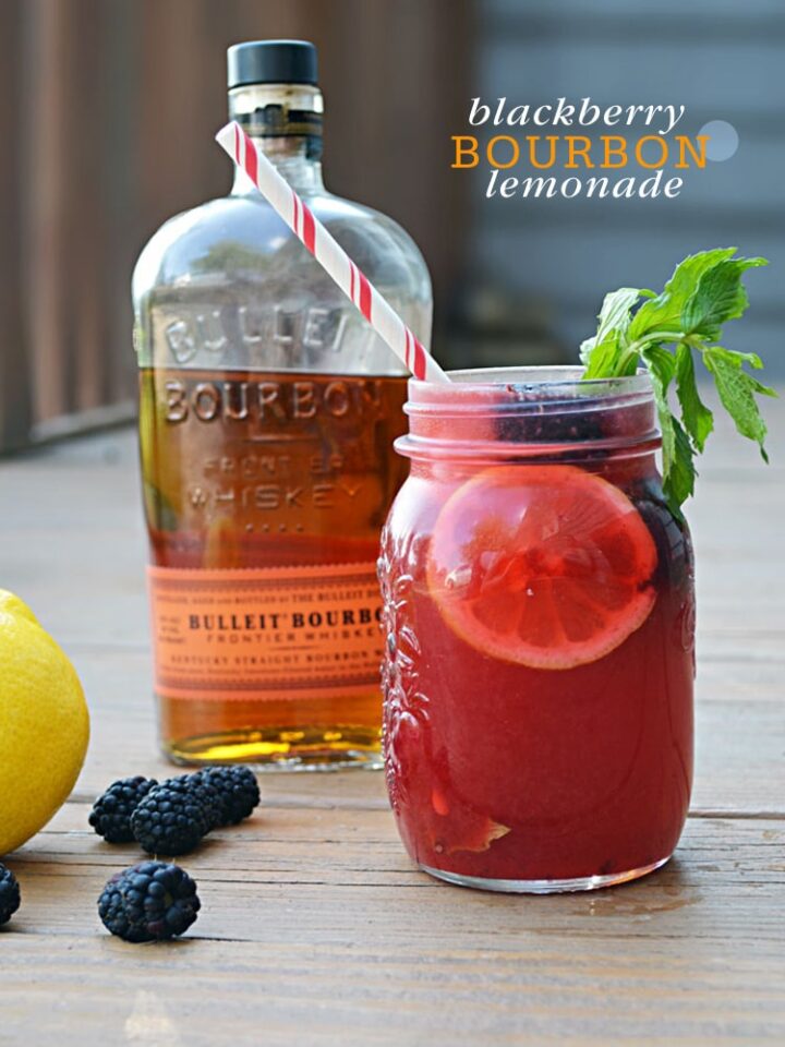{Cocktail Friday} Blackberry Bourbon Lemonade