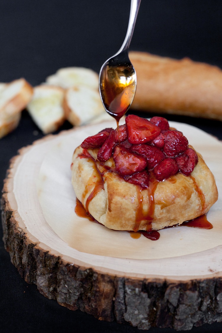 Baked Brie Roasted Strawberries