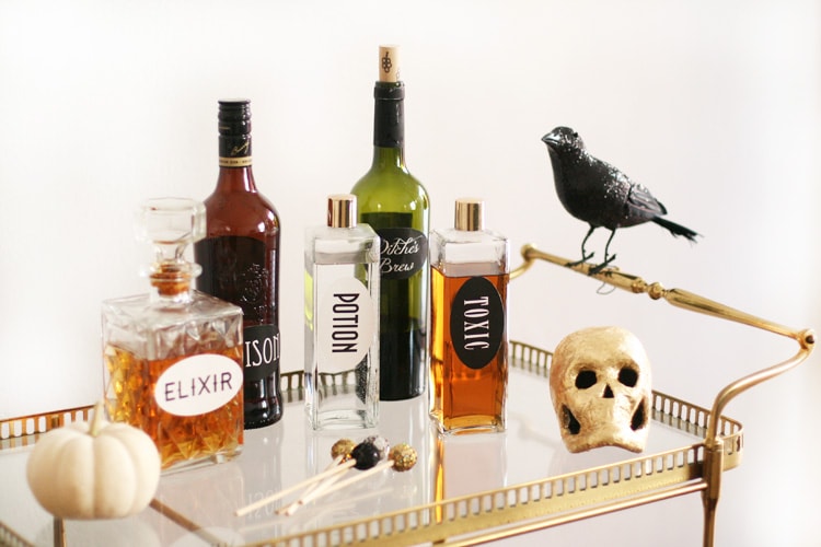 halloween-bar-cart