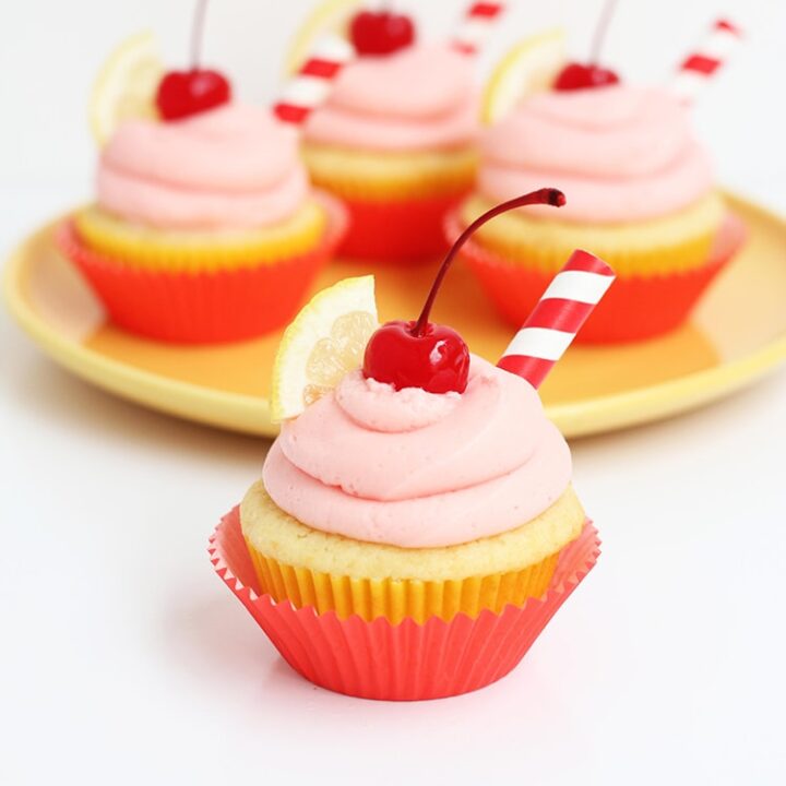 Cherry Lemonade Cupcakesa