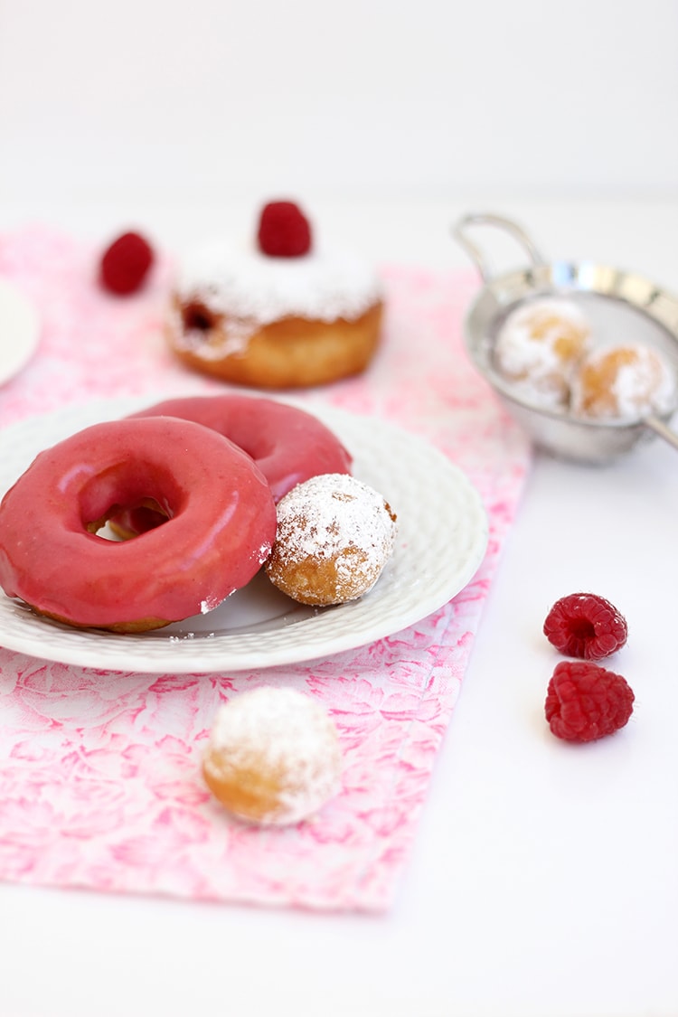 Raspberry-Donuts