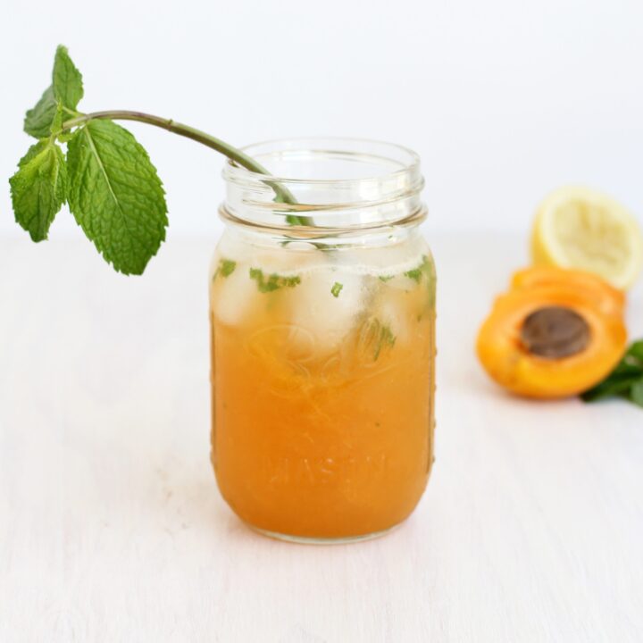Apricot Bourbon Smash Recipe