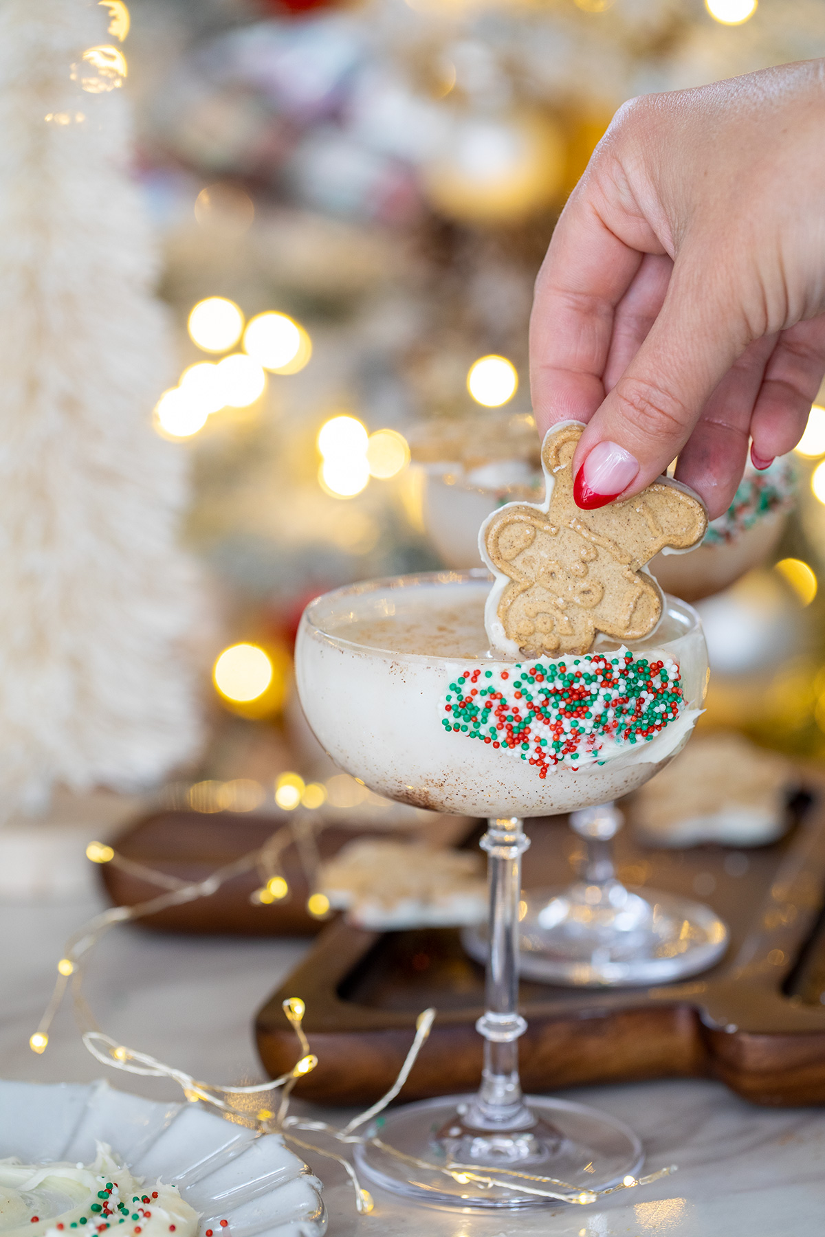 Frosted Gingerbread Martini Recipe