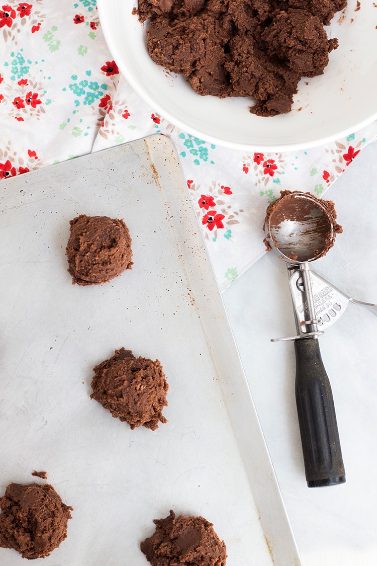 Easy Chocolate Pudding Cookies