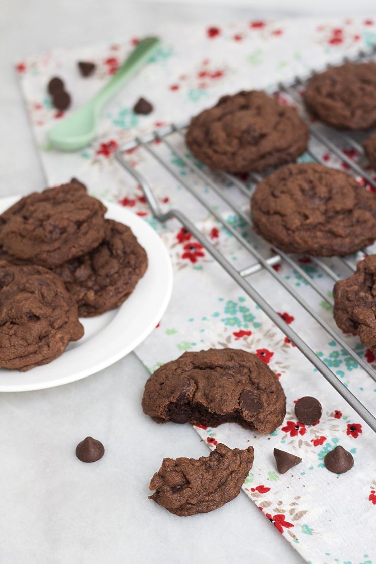 Easy Chocolate Pudding Cookies
