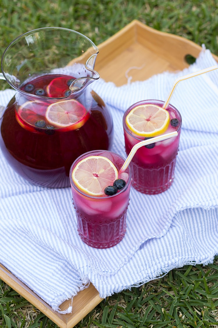 Sparkling Blueberry Lemonade