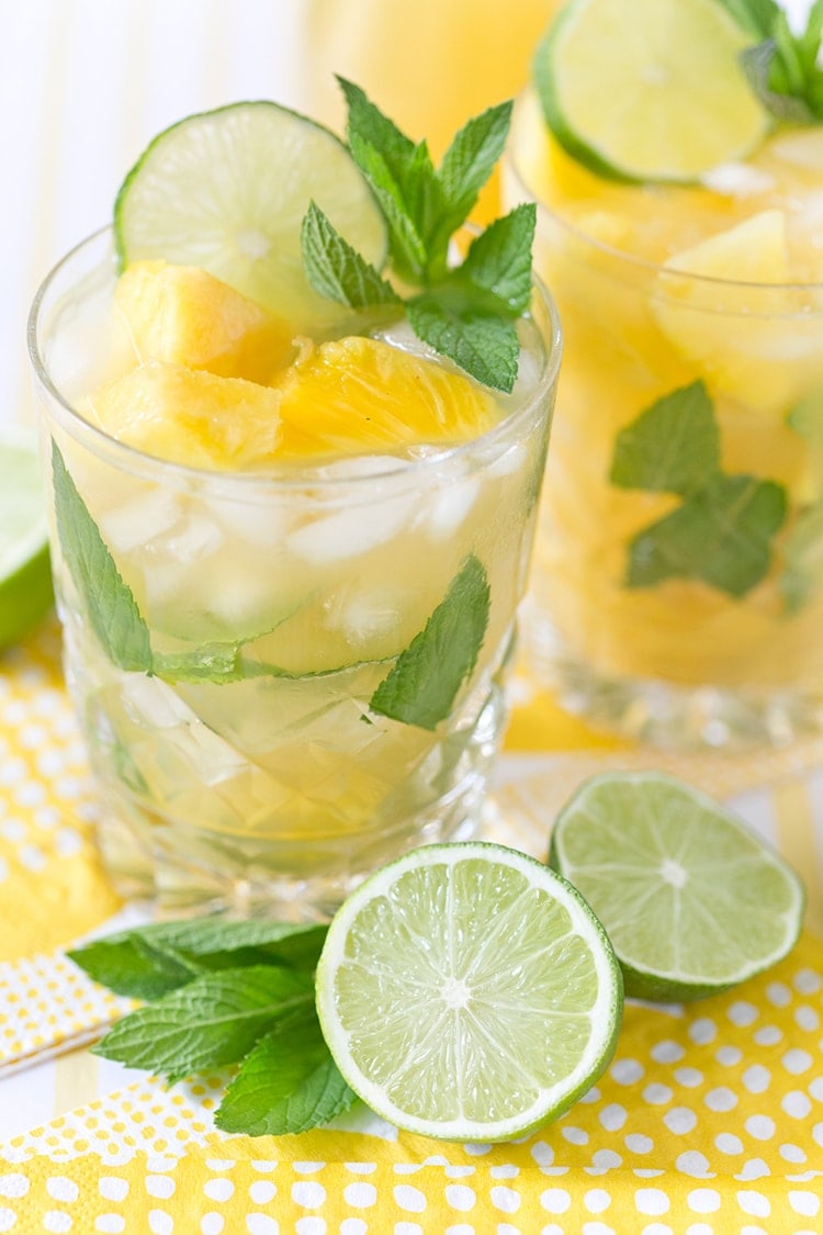 Pineapple Mojito