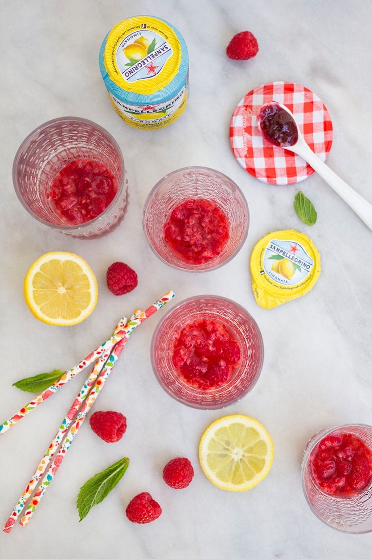 Raspberry Lemonade Spritzers