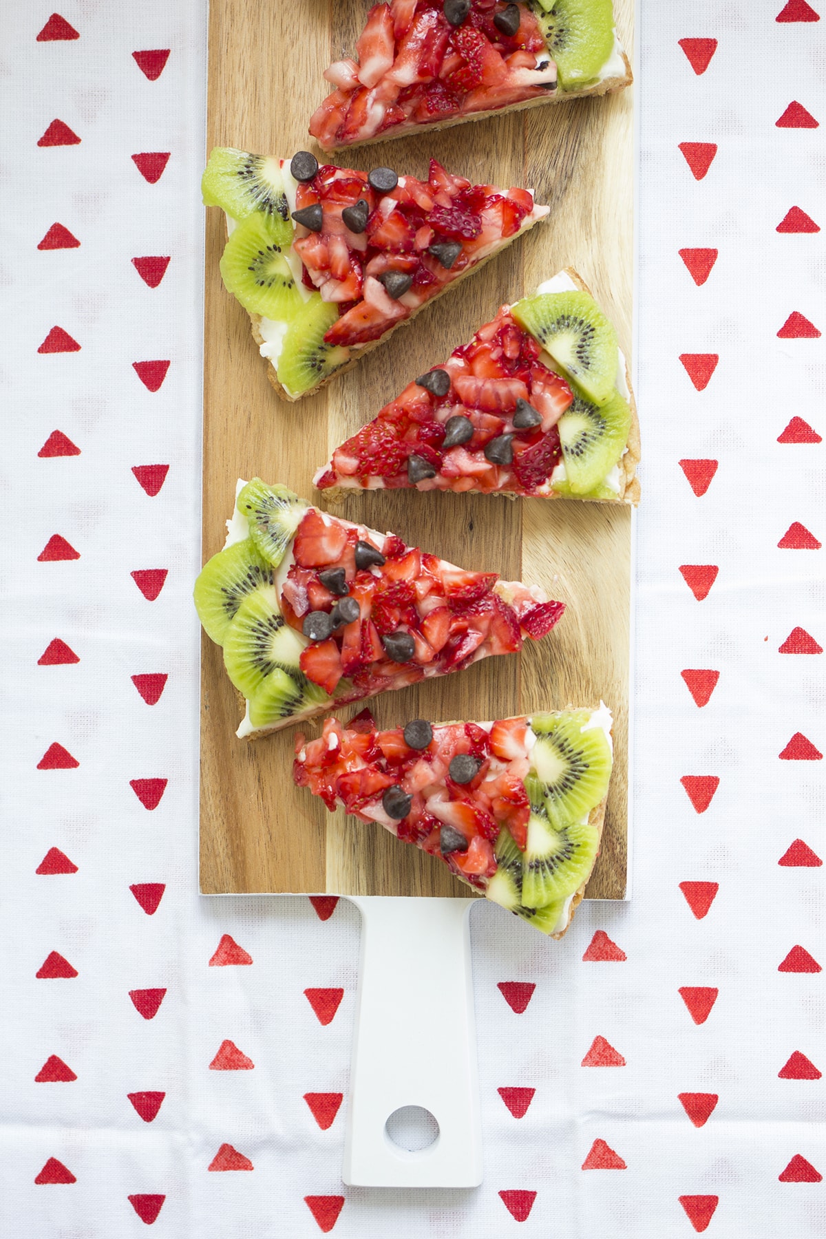 Sugar Cookie Fruit Pizzas