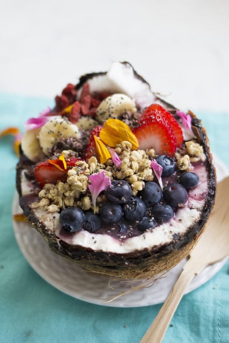 Acai Bowl Recipe • Freutcake