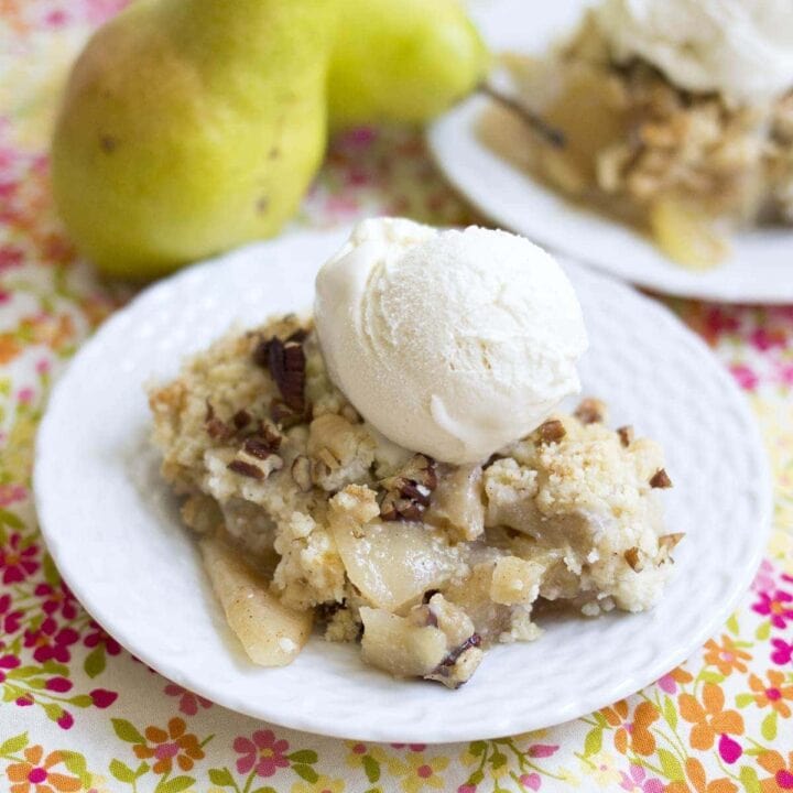 Apple Pear Dump Cake