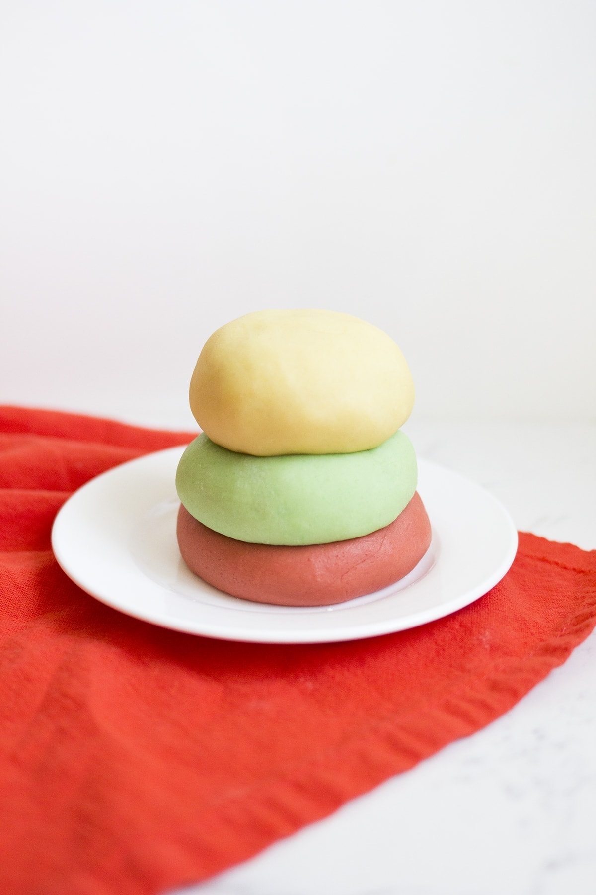 How to Make Homemade Jello Playdough