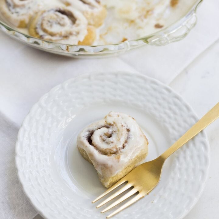 Mini-Pumpkin Sweet Rolls