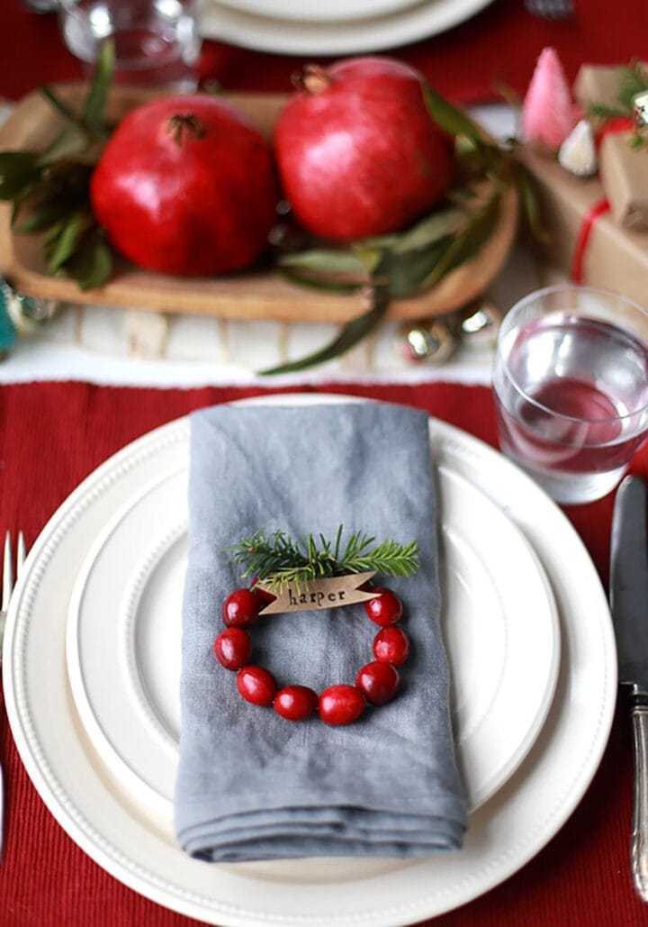 10 Inspiring Christmas Table Ideas • Freutcake