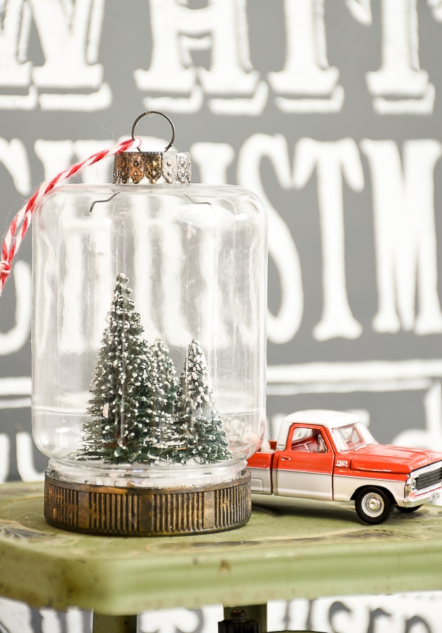 10 Handmade Christmas Ornaments