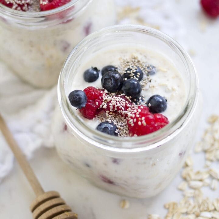 Chia Berry Overnight Oats