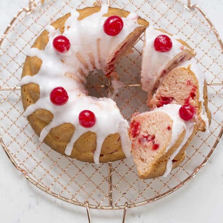 Old Fashioned Cherry Cake