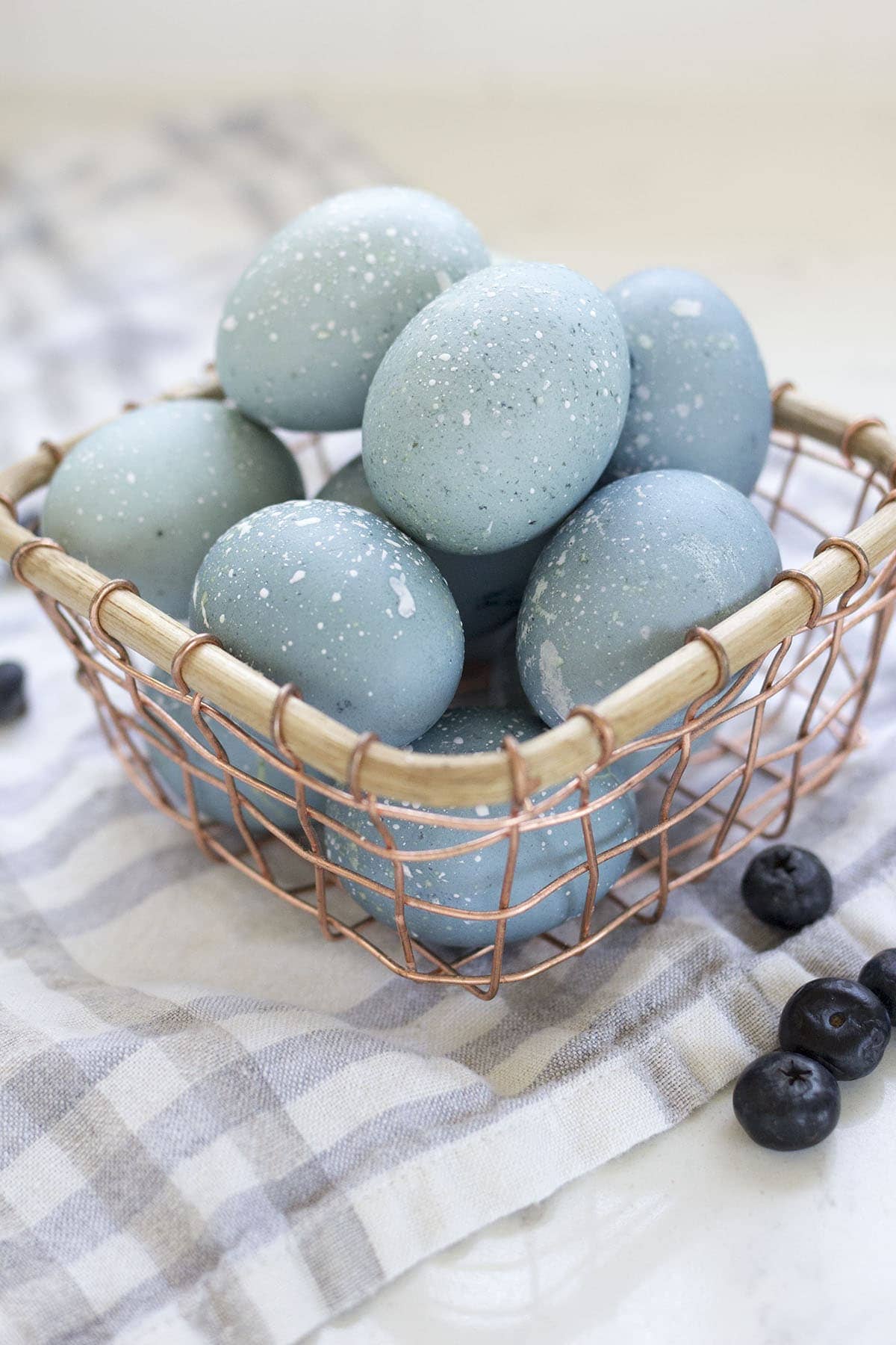 How to Dye Easter Eggs with Blueberries