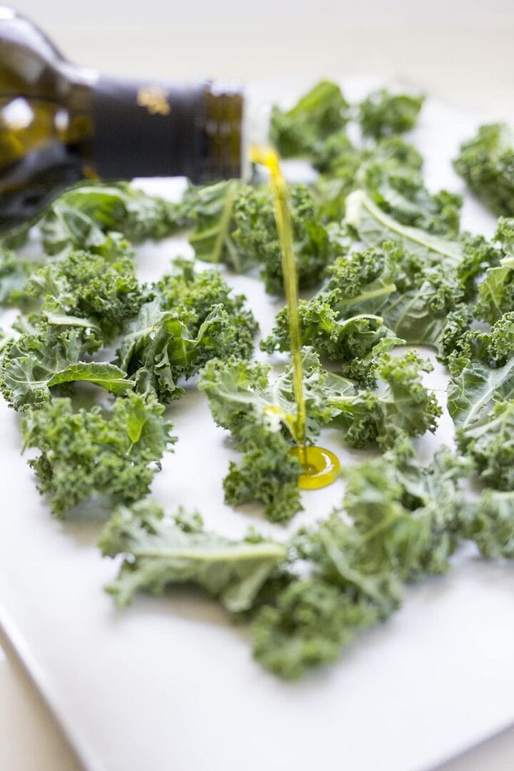 Crispy Barbecue Kale Chips • Freutcake