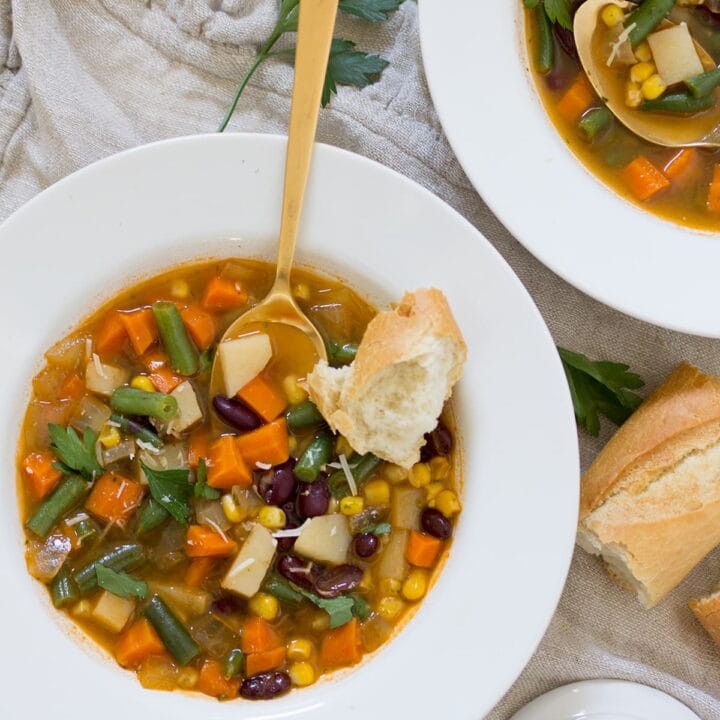 Vegetable Tomato Pesto Soup