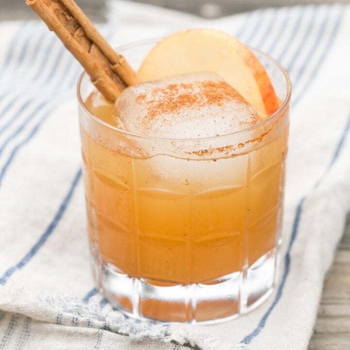 Apples and Tequila Cocktail