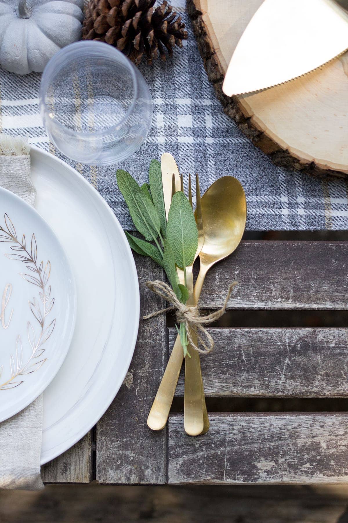 Rustic Thanksgiving Table