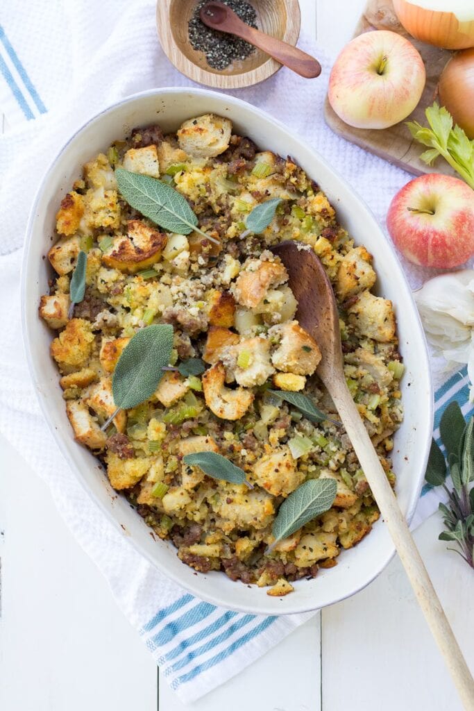Stuffing with Sausage, Apples & Sage • Freutcake