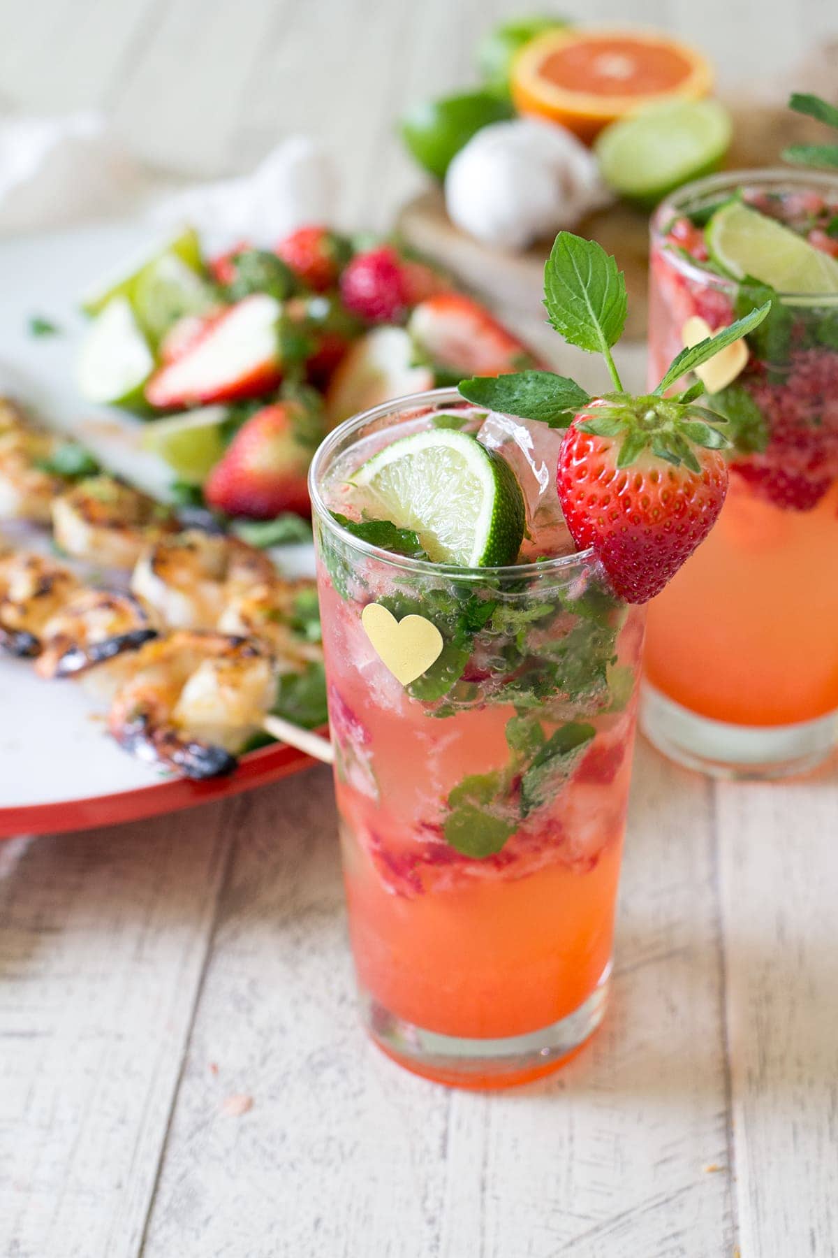 Skinny Strawberry Mojito