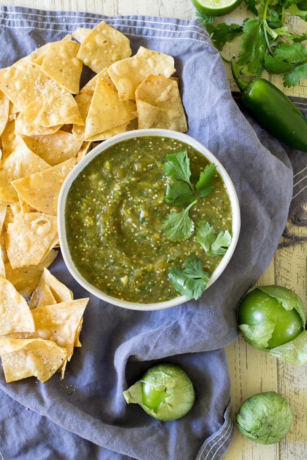Roasted Tomatillo and Jalapeño Salsa • Freutcake