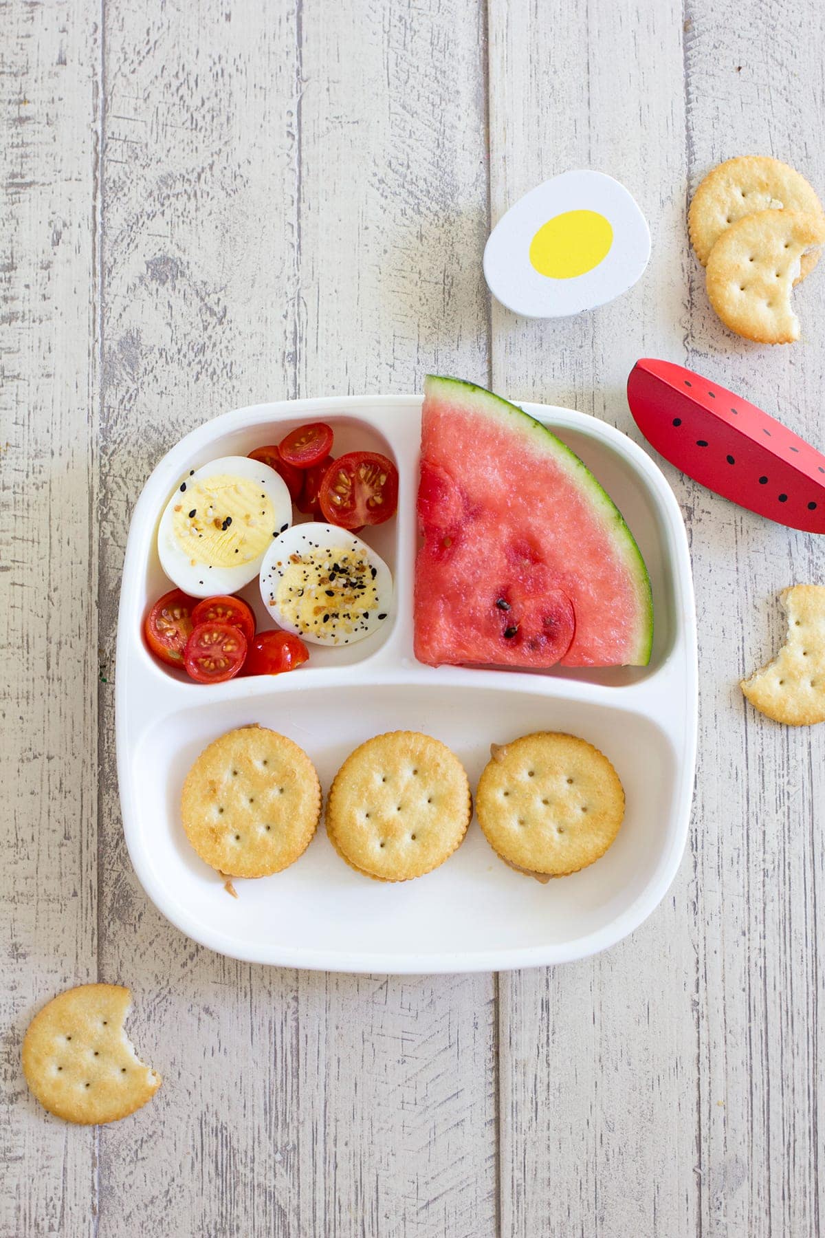 Toddler To Go Snack Food Ideas - Twin Mom Refreshed