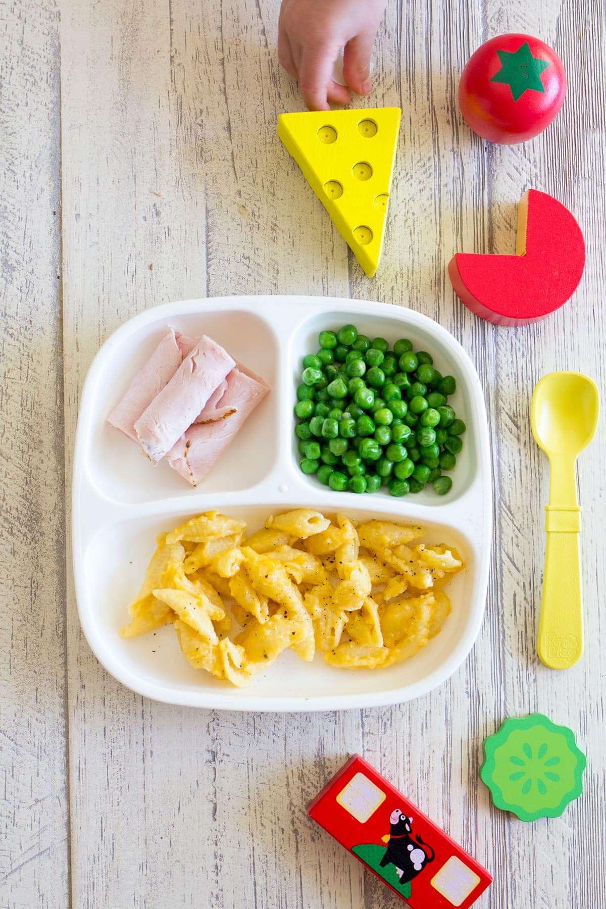 What I Fed The Twins This Week: Toddler Meal Ideas and Recipes