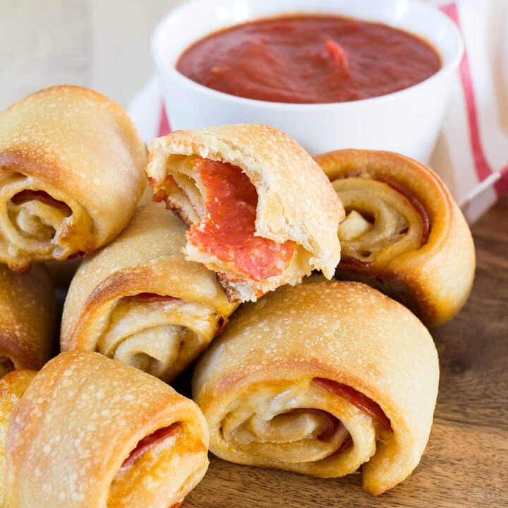 Easy Pepperoni Rolls
