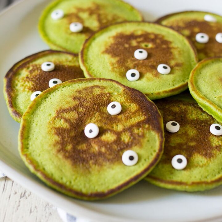 Healthy Halloween Monster Pancakes for Kids made with fresh spinach and no food coloring!