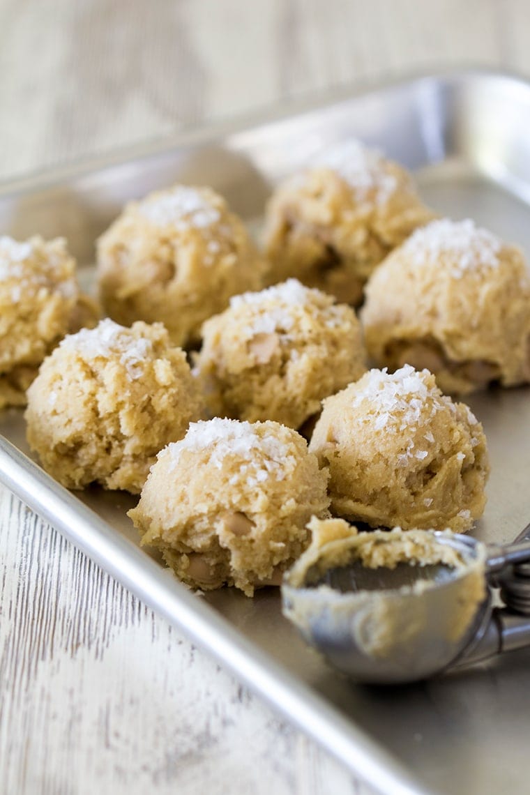 Salted Butterscotch Cookies #oldfashioned #butterscotch #cookies #butterscotchcookies #chewybutterscotchcookies #bestbutterscotchcookies #saltedcaramel 