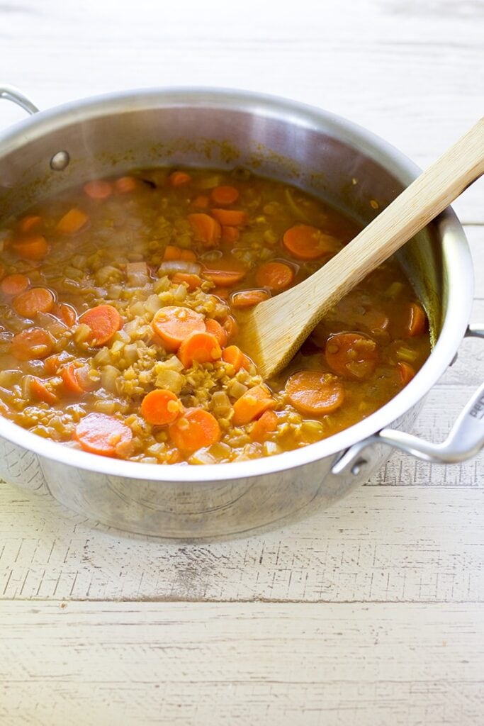 Red Lentil Ginger Carrot Soup is a healthy and satisfying way to slim down and still feel content. 