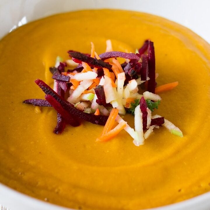 Red Lentil Ginger Carrot Soup