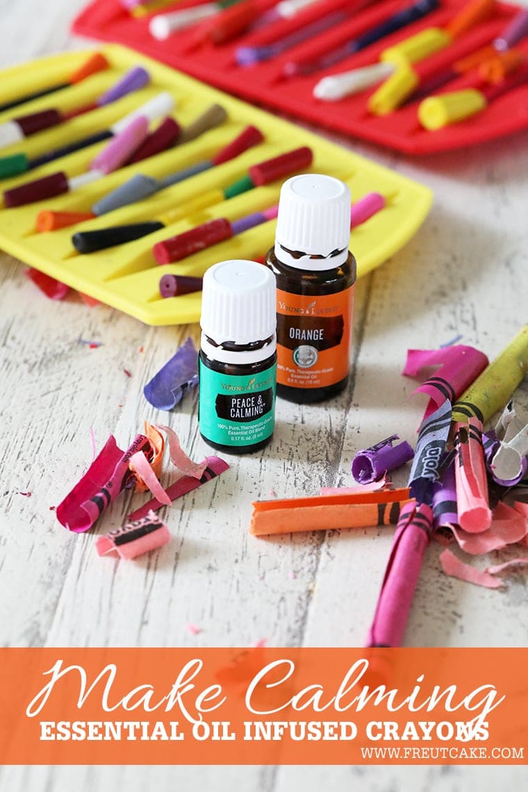How to Make Calming Essential Oil Crayons #youngliving #essentialoils #homemadecrayons #toddlercraft #diy