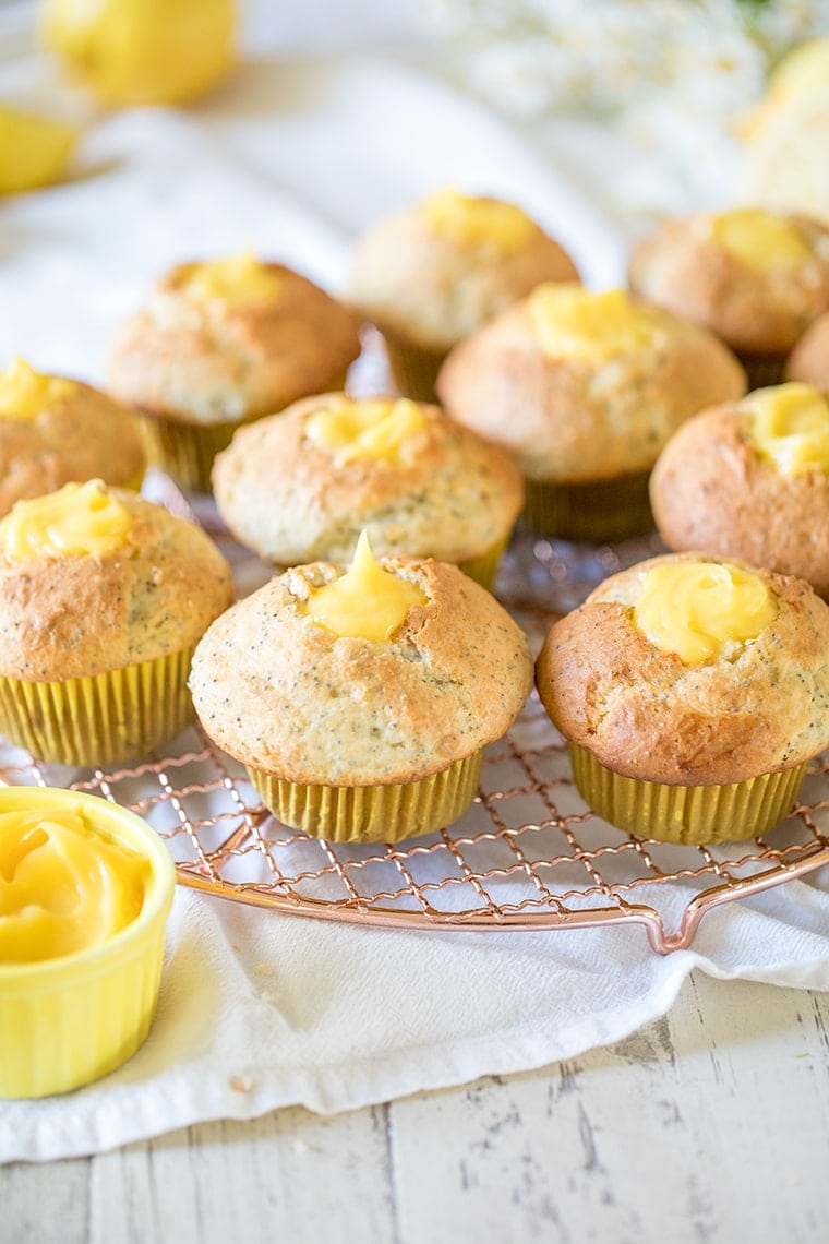 Lemon Poppyseed Muffins with Lemon Curd Filling