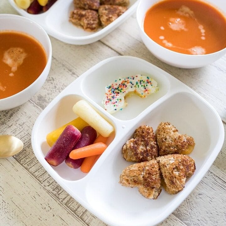 Healthy St Patricks Day Inspired Lunch for Kids #healthy #kidfriendly #toddlermeal #fun #stpatricksday