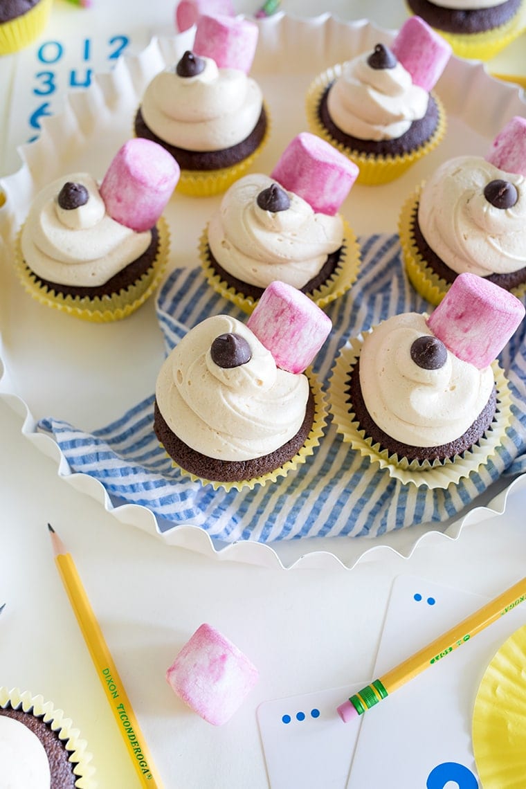 Back to School No. 2 Pencil Cupcakes • Freutcake