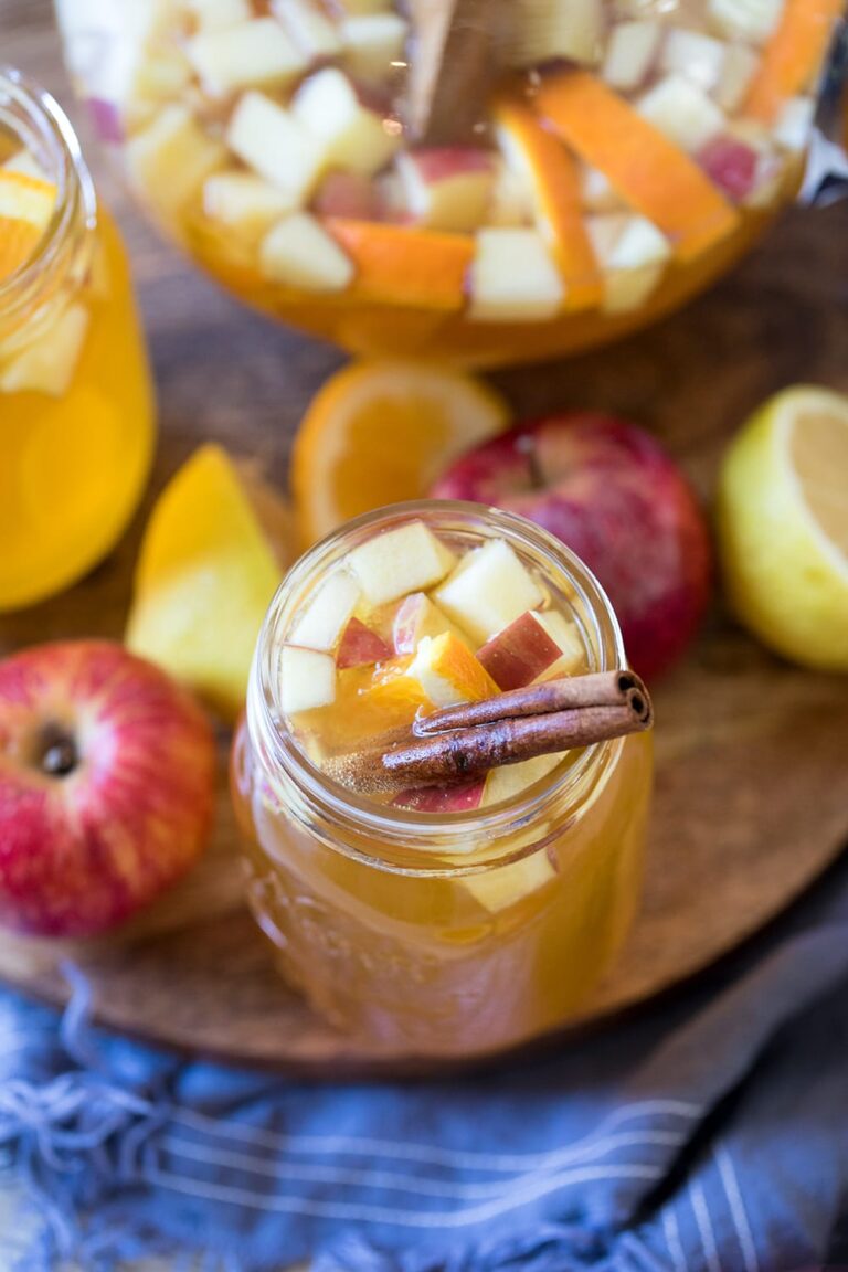 Sparkling Fall Hard Apple Cider Sangria • Freutcake