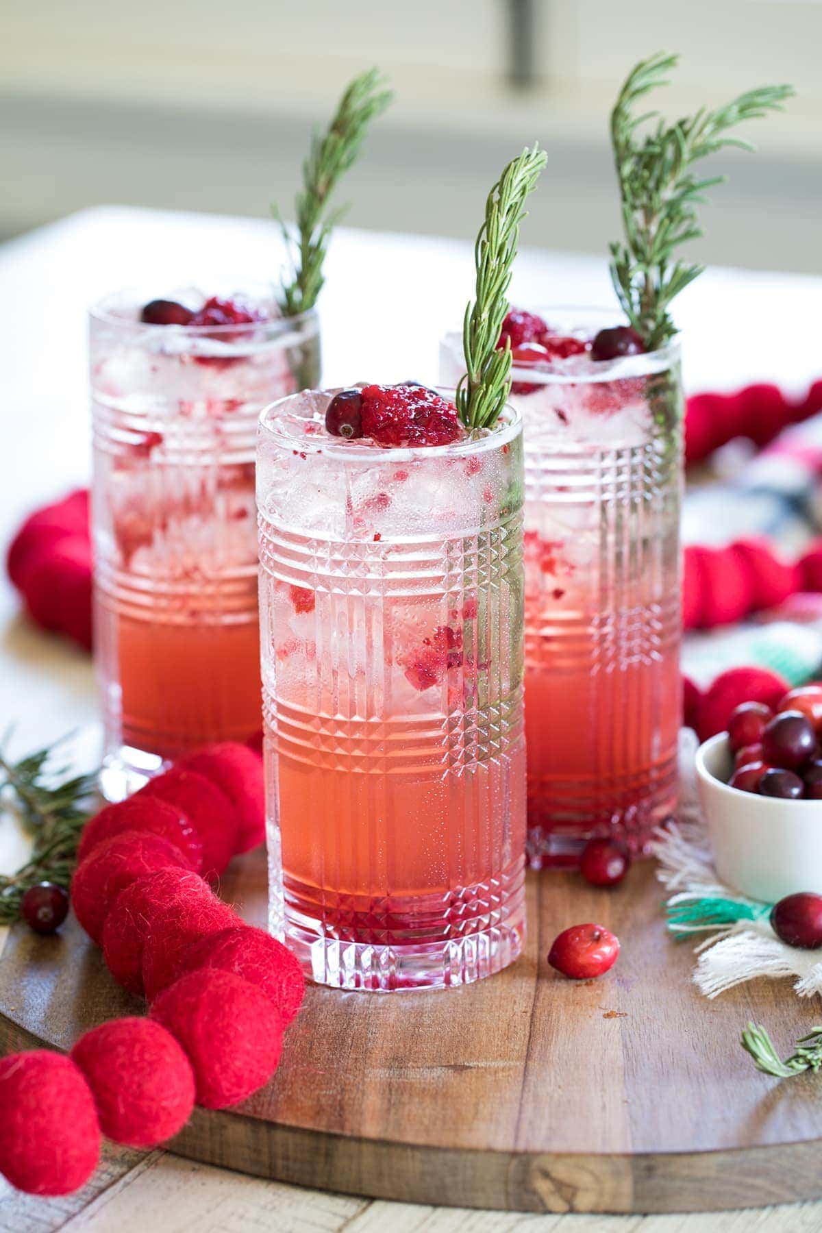 Sparkling Cranberry Gin Holiday Cocktails