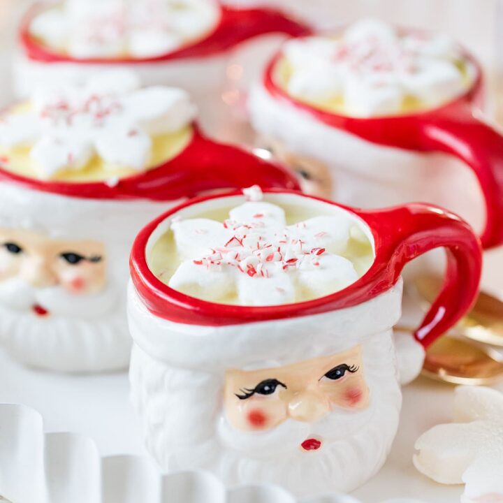 Homemade Peppermint White Hot Chocolate